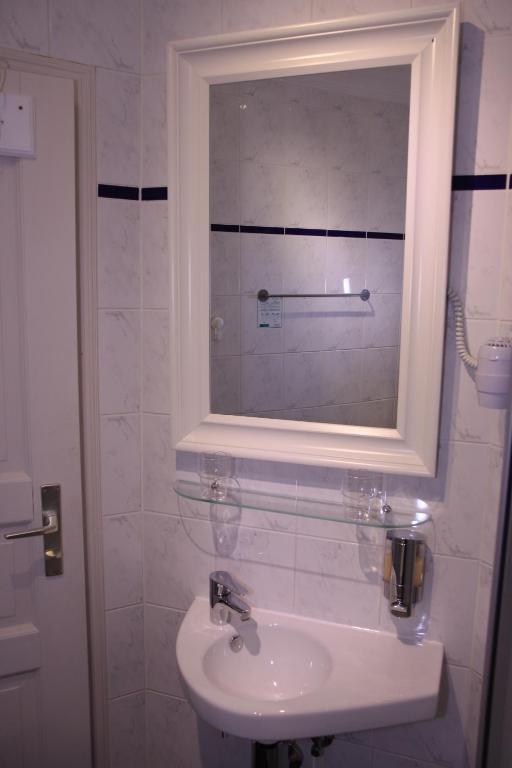 Hotel Parkidyll Берлин Стая снимка