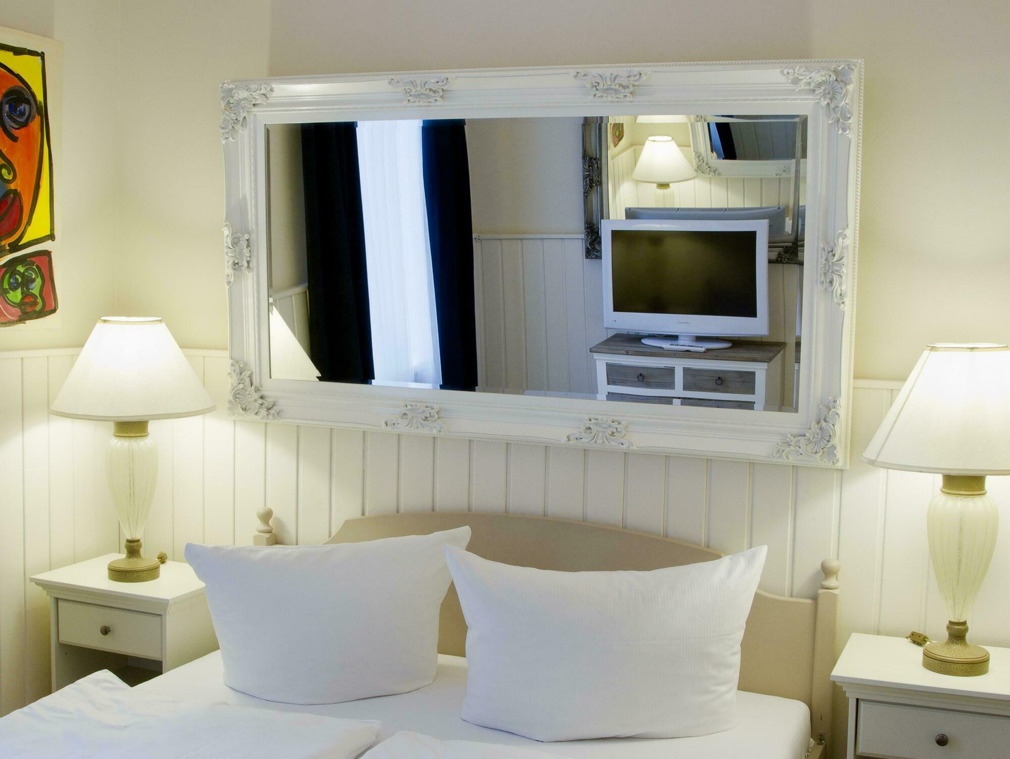 Hotel Parkidyll Берлин Екстериор снимка
